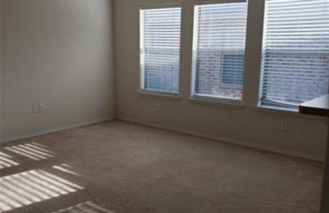 1200 Pine Forest Drive Gallery 4