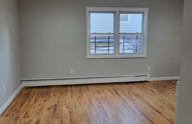 335 Beach 87th Street - 2F Gallery 3