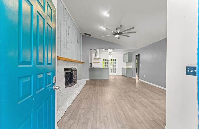 4951 SE 35TH Avenue Gallery 2
