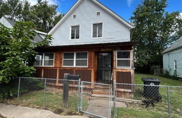 5910 Pilsen Avenue photos photos