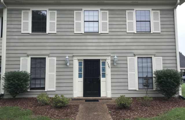 Bellevue Townhome 4 bedrooms 3 full baths photos photos