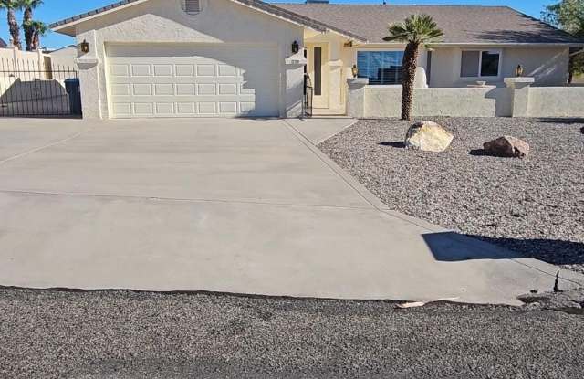 330 Buccaneer Ln Gallery 1