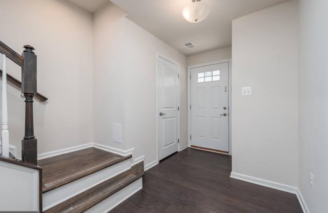 2958 CORNFIELD Avenue Gallery 2