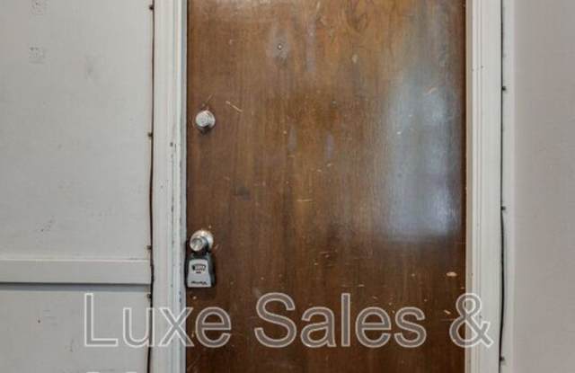 6026 NW Expressway Gallery 3