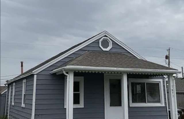 1877 Montgomery Avenue - 1 - 1877 Montgomery Avenue, Fairborn, OH 45324