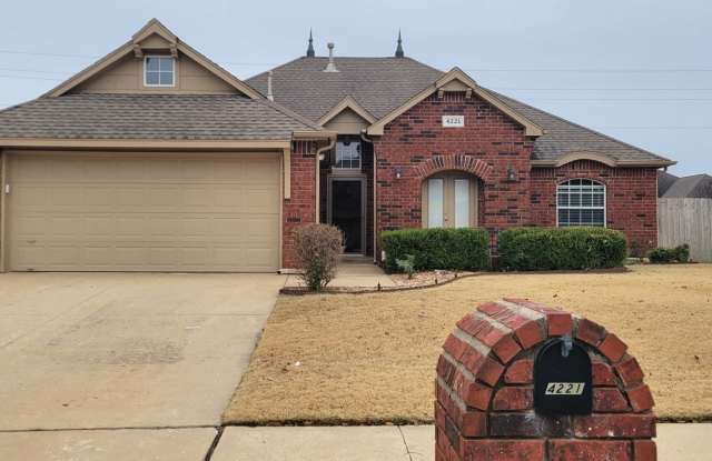 1 Level Union School 3/2/2 w/ office and bonus room. photos photos