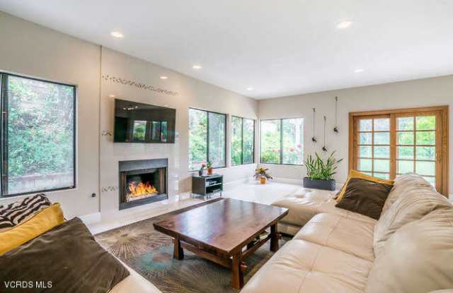 6106 Lake Lindero Drive Gallery 4