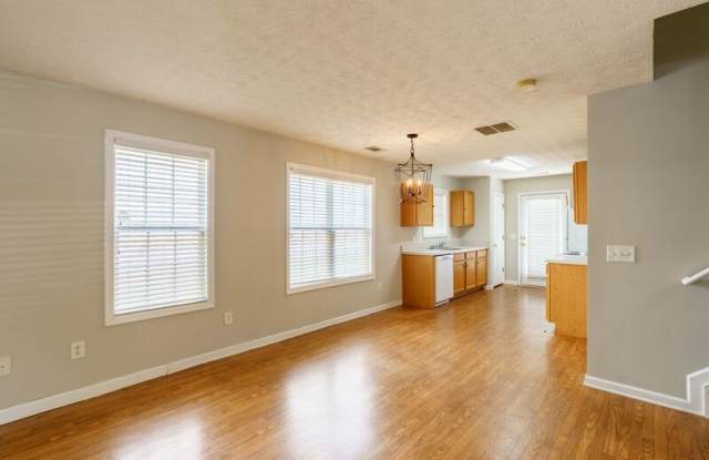 321 Samuel Clemens Way Gallery 4
