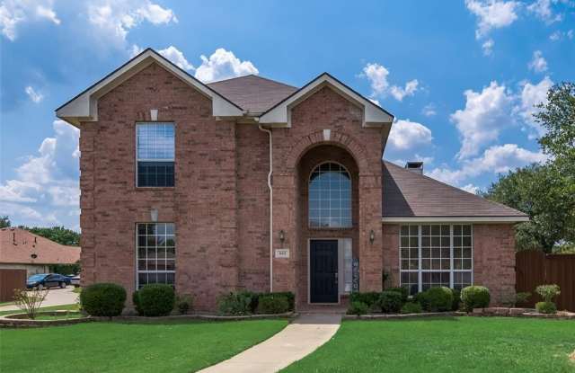 802 Linda Court - 802 Linda Court, Allen, TX 75002