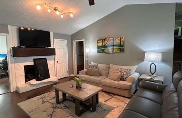 2134 Atkinson Lane Gallery 2