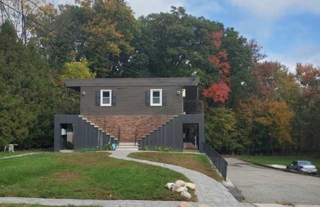 60 Star Lake Rd Gallery 1