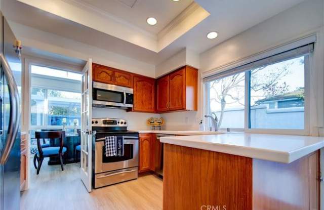 5011 Persimmon Lane Gallery 3