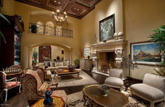 8055 N MUMMY MOUNTAIN Road Gallery 4