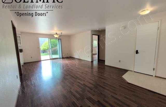 3045 Chelsea Ct NW Gallery 4