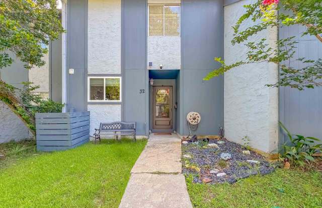 2949 N Shamrock Street unit: 32 - 2949 North Shamrock Street, Tallahassee, FL 32309
