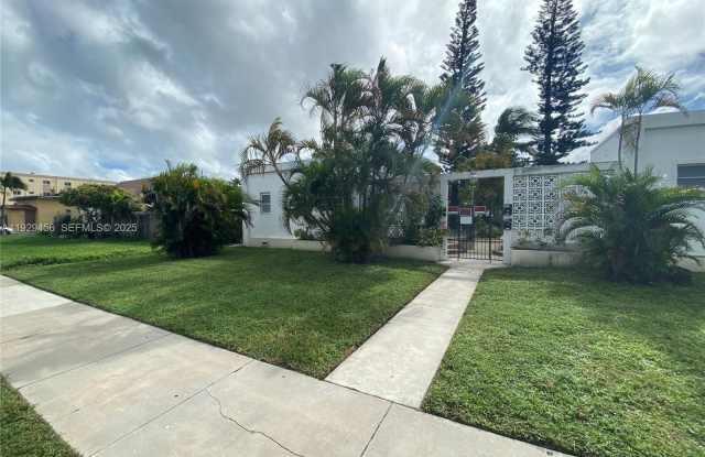 1820 Funston St - 1820 Funston Street, Hollywood, FL 33020