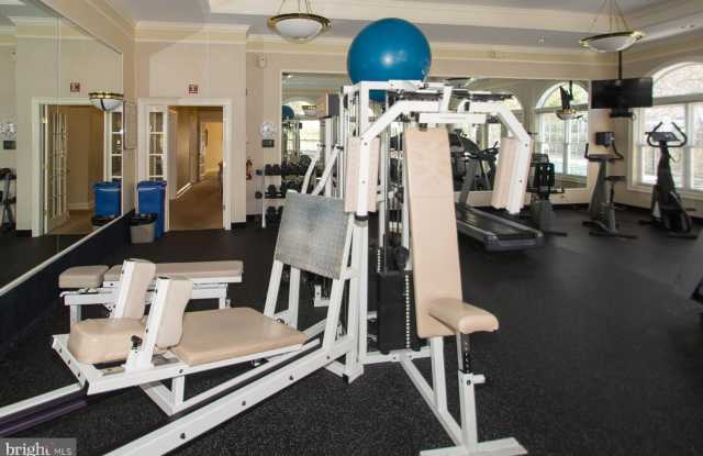 4512 SUPERIOR Square unit: 4512 - 4512 Superior Square, Fair Lakes, VA 22033 4512 SUPERIOR Square unit: 4512 - 4512 Superior Square, Fair Lakes, VA 22033