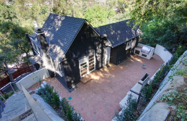 Stunning Tranquil 2 bedrooms, 2 baths + Bonus Studio with 1 Bath Home in Laurel Canyon photos photos