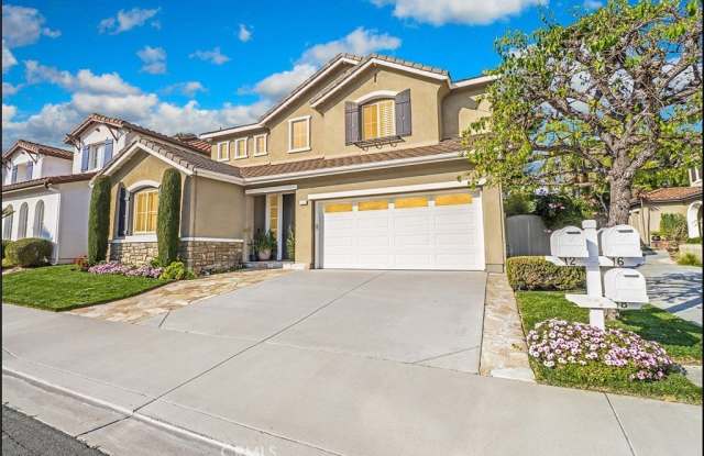 12 Lyon Ridge photos photos