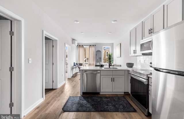 5542-44 Ridge Avenue Gallery 3