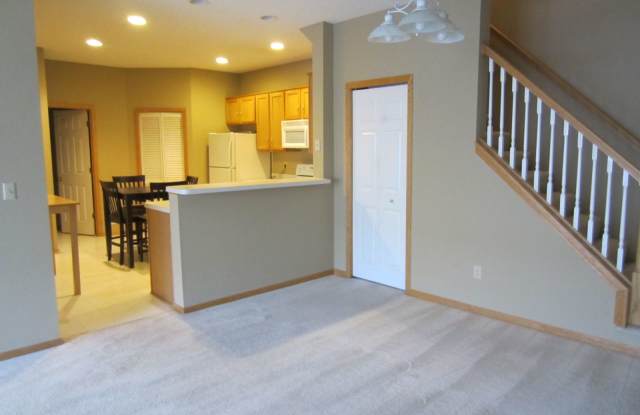 1906 Bluestem Ln Gallery 3