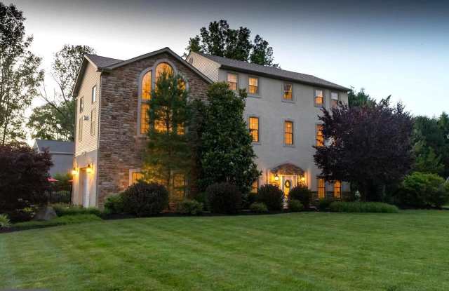 114 RIVERVIEW AVENUE photos photos