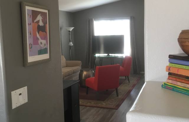6520 W Plomosa Pl Gallery 3