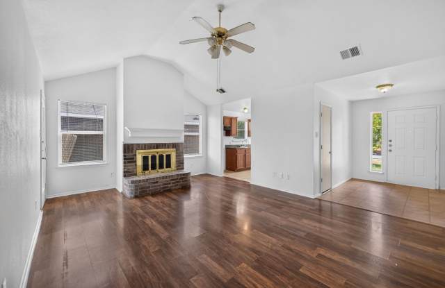 Quaint 3 bedroom, 2 bathroom home in Princeton, TX! Free second month of rent special! Gallery 4