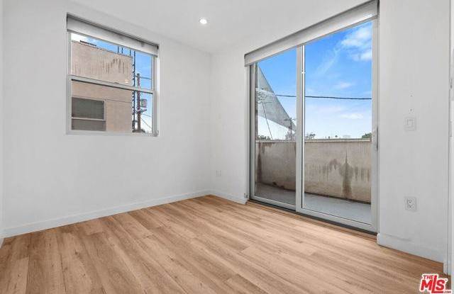 6066 Pickford Place - 6066 Pickford Place, Los Angeles, CA 90035 6066 Pickford Place - 6066 Pickford Place, Los Angeles, CA 90035