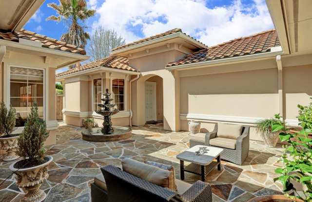 11403 Chaucer Oaks Gallery 3