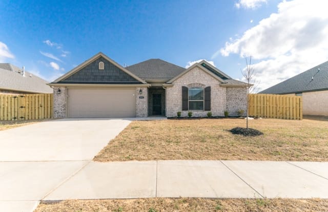 921 Sassafras Lane - 921 Sassafras Ln, Centerton, AR 72719