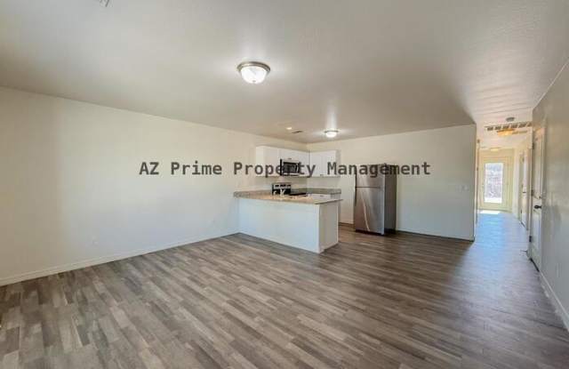 225 West Dewey Avenue Gallery 4