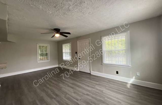 3905 Freedom Drive Gallery 3