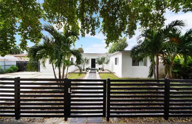 1581 Normandy Drive Gallery 1