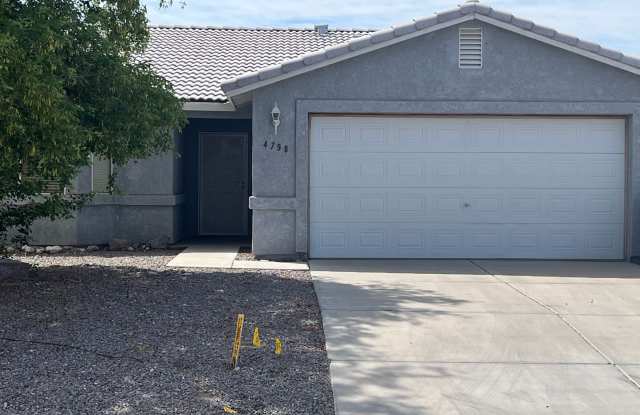 2 BR 2Ba Home with YARD, Garage, close to Hwy 95 Fort Mohave photos photos