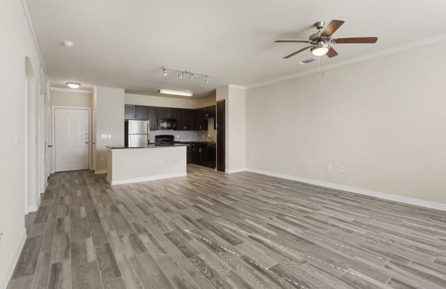 The Berkeley Luxury Apartment Homes Gallery 3
