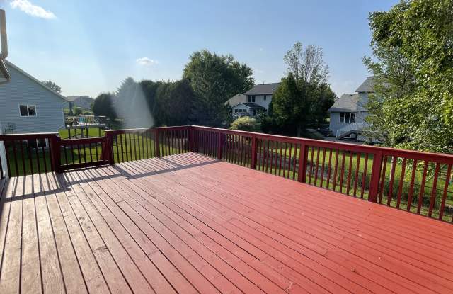 929 Plymouth Ln Nw Gallery 3