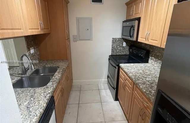 460 W Park Dr photos photos