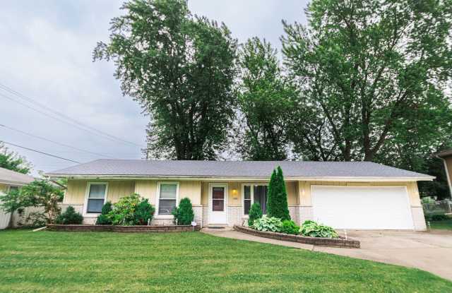 3 bed 2 bath Home in Merrillville photos photos