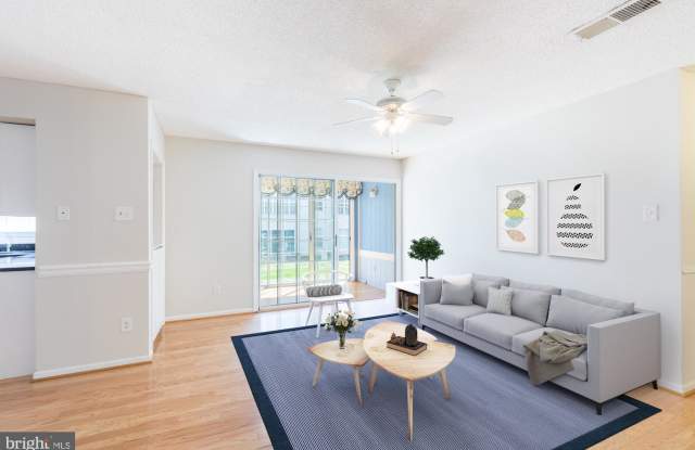 12105 GREENWOOD COURT Gallery 3