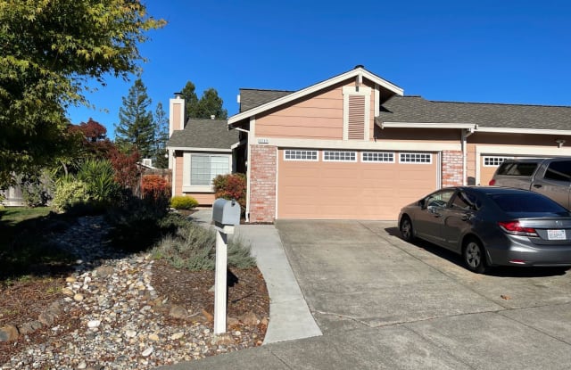 1717 Algol Court - 1717 Algol Court, Petaluma, CA 94954