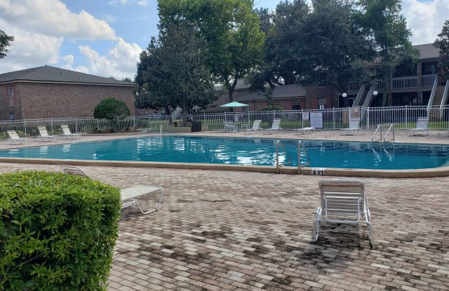 2524 Caper Ln Apt 102 Gallery 2
