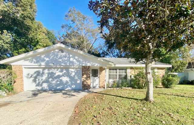 Nice 3 Bedroom/2 Bathroom/2 Car Garage Home For Rent! photos photos