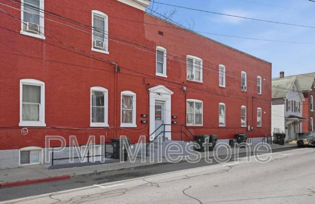505 W Church St photos photos