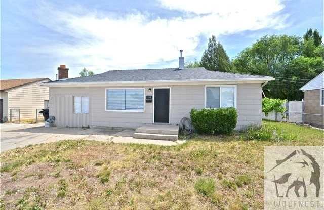 2354 N 350 W photos photos