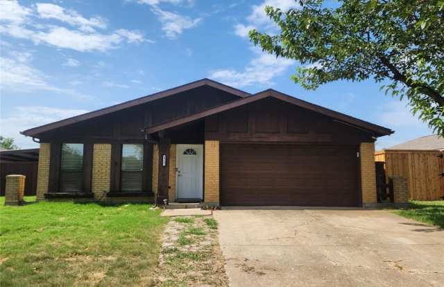 1717 Delaford Drive Gallery 3