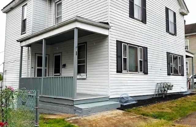 216 Jacquette St. photos photos