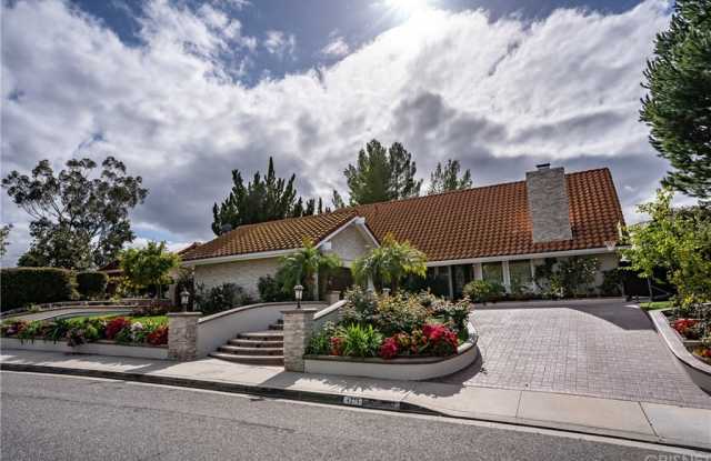 4275 Towhee Drive Gallery 3