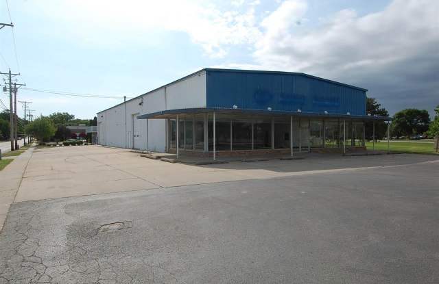 391 Highland Ave - 391 Highland Avenue, Iowa City, IA 52240 391 Highland Ave - 391 Highland Avenue, Iowa City, IA 52240