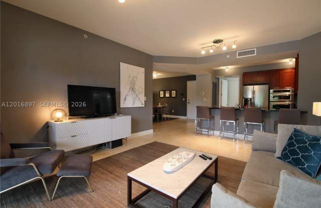 2501 N Ocean Blvd photos photos